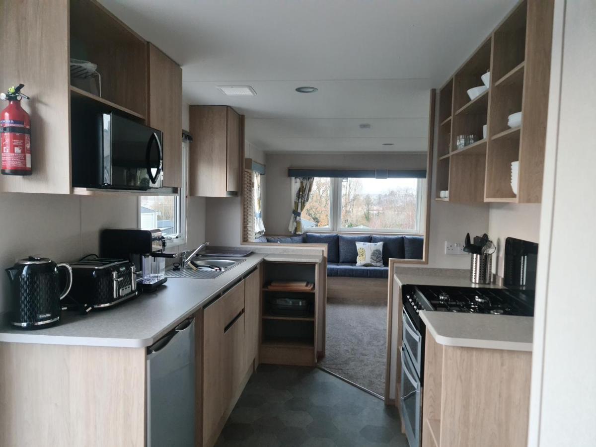 Escape City Caravan Lytchett Minster المظهر الخارجي الصورة