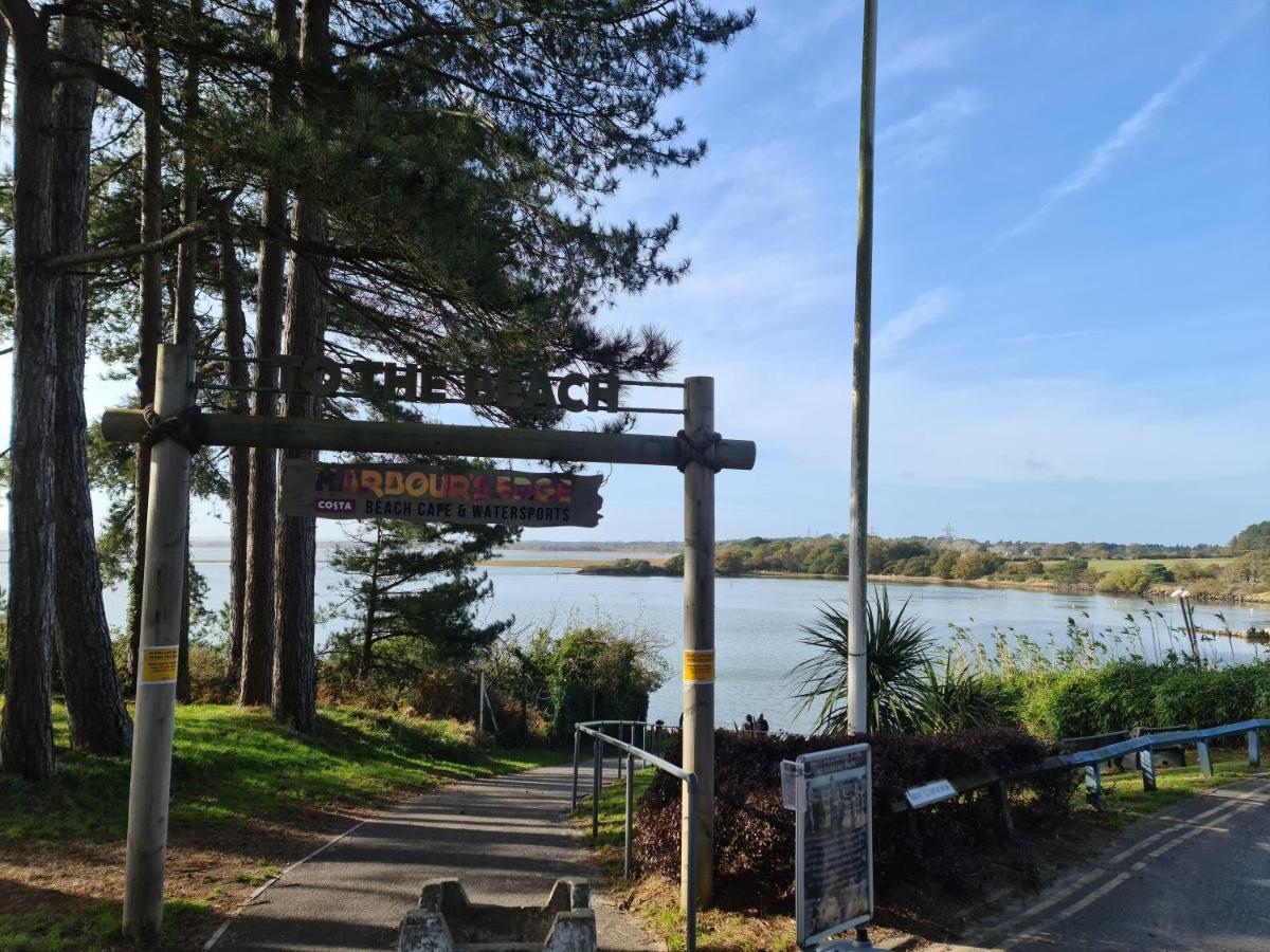 Escape City Caravan Lytchett Minster المظهر الخارجي الصورة
